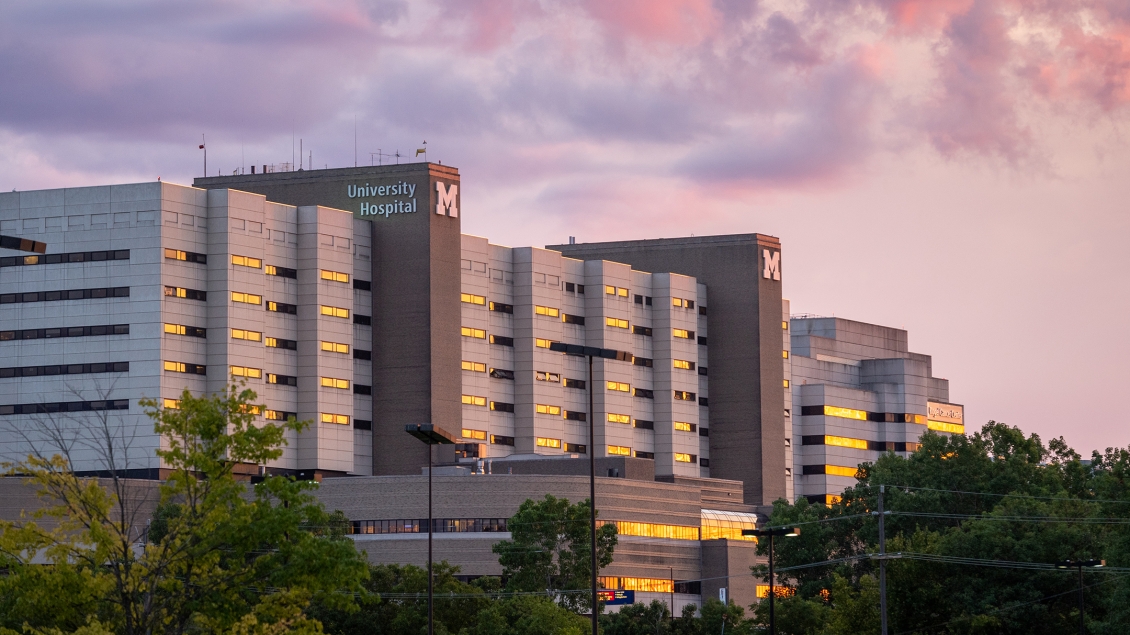 View of the outside hospital building in the evening 