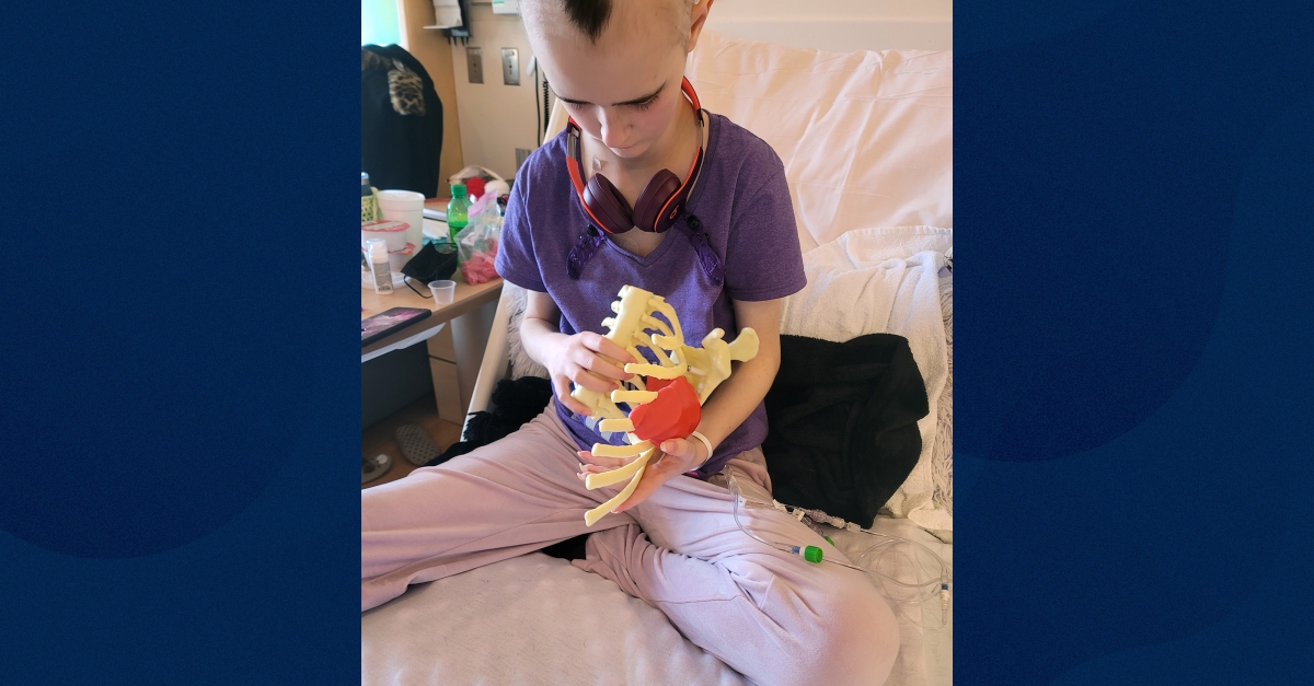 3D metallic rib implants from Spain give teenage cancer patient a