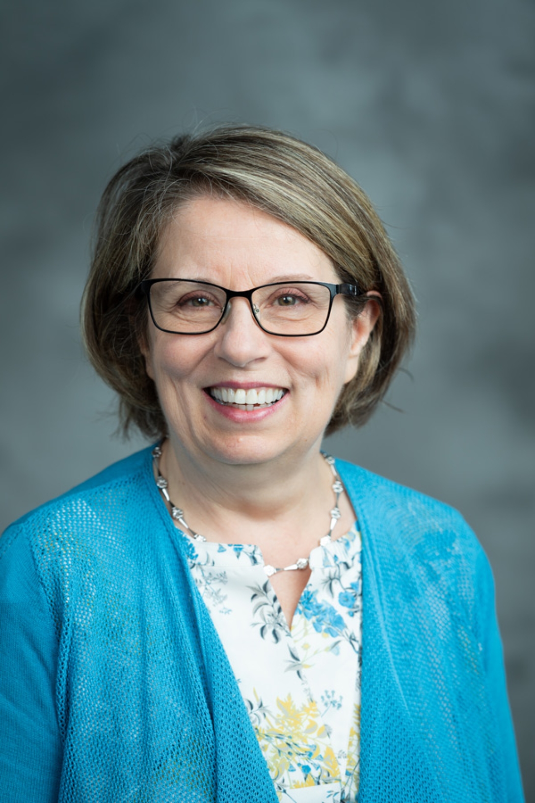 headshot of Mary Freer